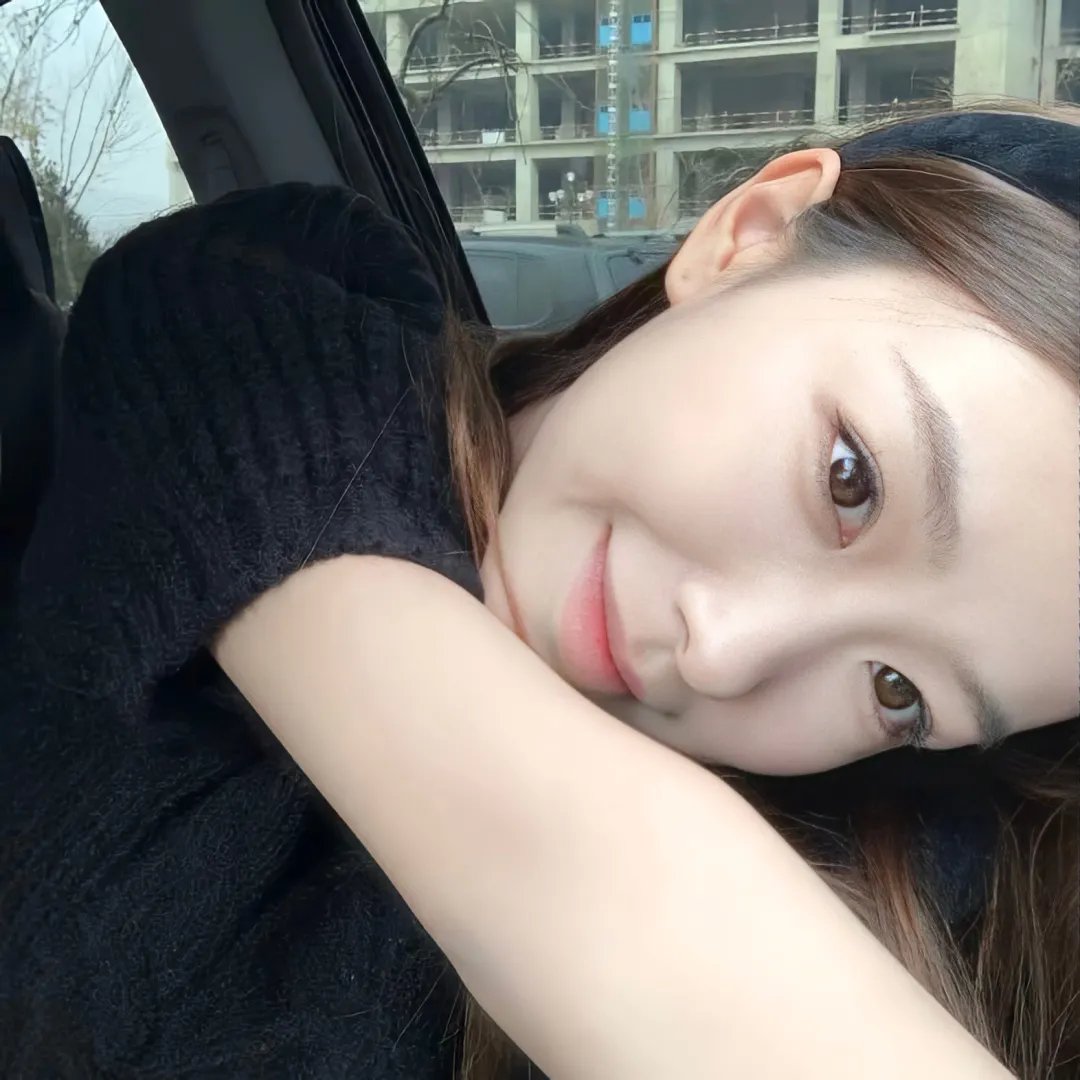 两个英国女孩与欧陆首屏焦点图