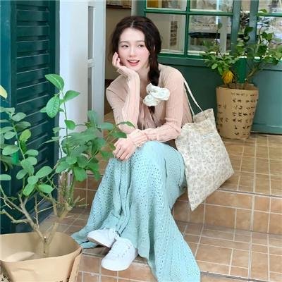 照片中的女孩封面