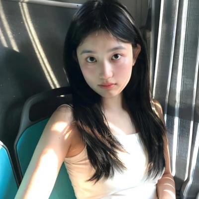 克洛多娃封面